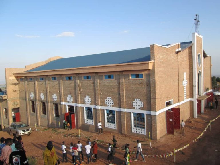 Inkomoko y’izina « Mugote ». Paruwasi ya 41 ya Arkidiyosezi ya Kigali